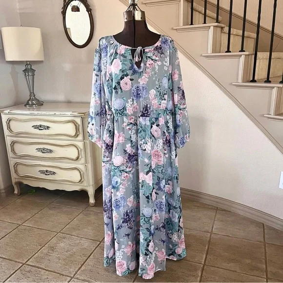 Torrid Women's Floral blue Print Maxi Dress Waist Flowy -Size 00 - Picture 10 of 15